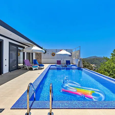 2 Bedroom In Uzumlu - Private Pool,garden And Jacuzzi Vila Kalkan
