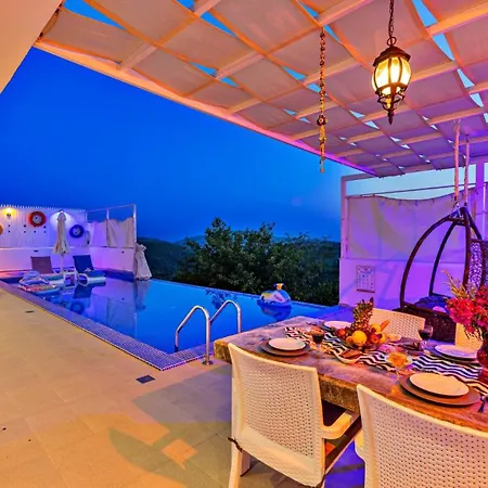 2 Bedroom In Uzumlu - Private Pool,garden And Jacuzzi * Kalkan