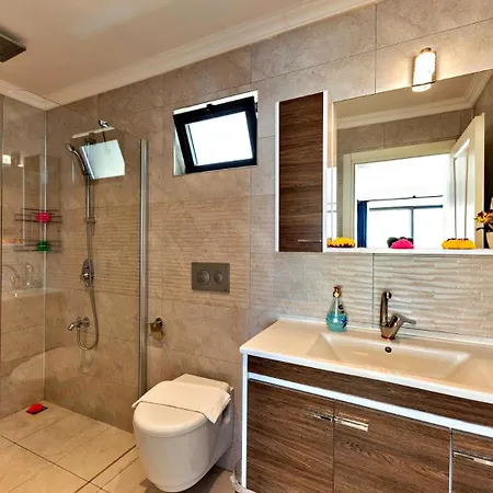 Villa 2 Bedroom In Uzumlu - Private Pool,garden&jacuzzi Kalkan