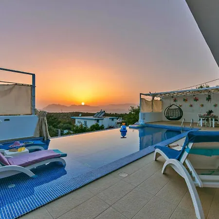 2 Bedroom In Uzumlu - Private Pool,garden&jacuzzi * Kalkan