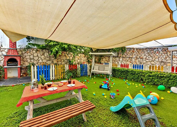 2 Bedroom In Uzumlu - Private Pool,garden&jacuzzi Villa *